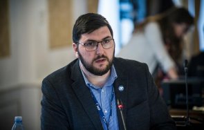 Младежкото СДС изпрати запитване до министъра на външните работи Светлан