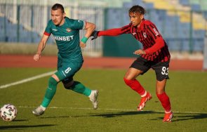 Отборите на Локомотив София и Ботев Пловдив завършиха наравно 0 0