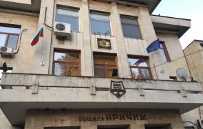 Кметът на община Кричим Атанас Калчев издаде заповеди на местно