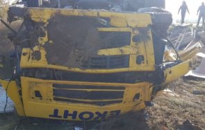 тежък инцидент камион еконт обърна айтос шофьорът загина