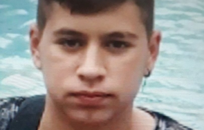 Полицията издирва 14 годишния Карамфил Илиев който е изчезнал от вчера
