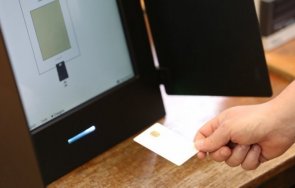Проблем с една от машините за гласуване в Дебелец Великотърновският