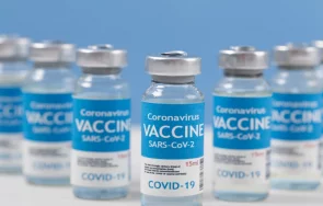Светът е натрупал повече ваксини срещу коронавируса отколкото може да