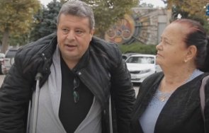 Световноизвестната ни певица Валя Балканска и гайдарят Петър Янев застанаха