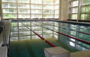 Община Пловдив трябва да разреши проблема с плувен басейн Младост