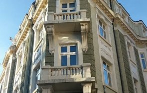 бистришките баби пътували нощите веселят радиослушателите