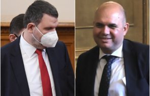Депутат от ДБ Владислав Панев спряган за министър си направи