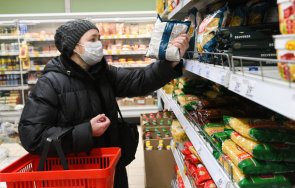 Сърбия и Северна Македония замразяват на основни хранителни стоки в