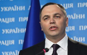 сащ санкционираха магнитски съветника бившия украински президент янукович