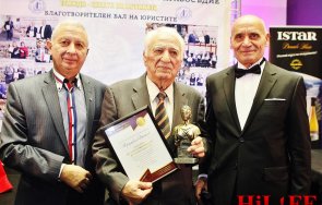 92 годишният съдия Трендафил Данаилов получи голямата награда за правосъдие на