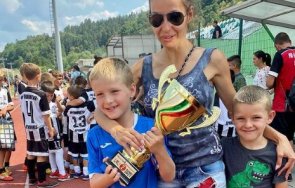 Диана Габровска синове