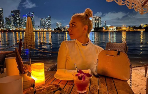 красивата дени един друг избяга океана снимки