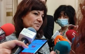 Здравният министър д р Асена Сербезова свиква експертен съвет в
