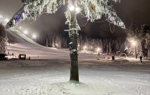 ски пистите мальовица отворени нощно каране всеки ден януари снимки