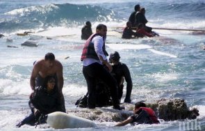 Телата на 28 мигранти жертви на корабокрушение бяха открити