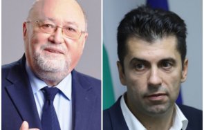 александър йорданов остър коментар месец работата новото правителство вече трима министри смяна