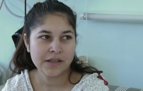 лекари спасиха родилка изпаднала клинична смърт време секцио