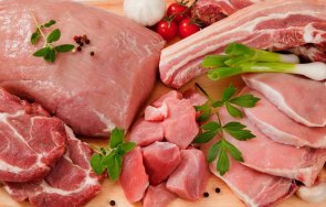 конфискуваха месо изтекъл срок годност пазарджик