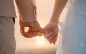 Тайната на щастливия брак си остава тайна Хени Янгман