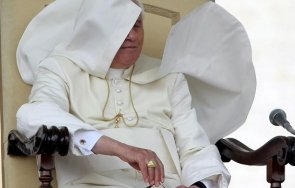 Папа Франциск присъства на вечерна служба по случай края на