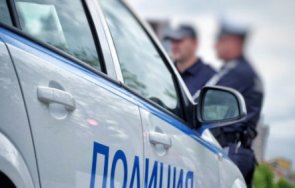 Трима души обявени за издирване от полицията в Благоевград са задържани на