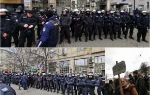 Протестиращите срещу зелените сертификати и кабинета Петков решиха от площада