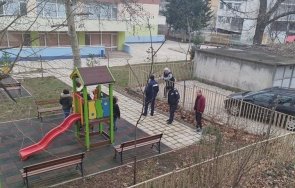 Служител на затвора във Враца е пребил дъщеря си в