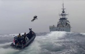 нато пробва реактивен костюм десантчици