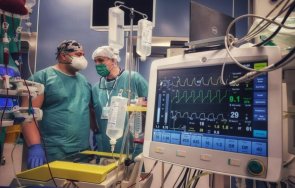 Във Военномедицинска академия е била извършена първата за тази година чернодробна трансплантация това съобщиха