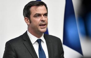 Френският министър на здравеопазването Оливие Веран е с положителен резултат