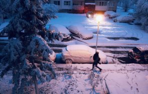 София се събуди в бяла премяна Студеният фронт донесе сняг