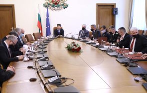 Министър председателят Кирил Петков председателства първото за 2022 година заседание
