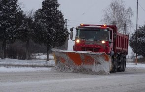 пиян шофьор снегорин задържаха приморско