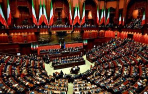 Италианският парламент не можа днес да избере на страната при