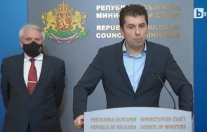 Премиерът Кирил Петков заяви на брифинг че здравният министър Асена Сербезова е
