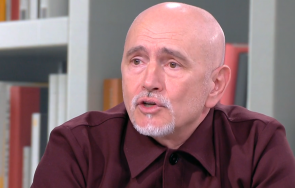 елизабет иска камила титулувана кралица