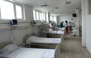 Лекари от Пловдив спасиха жена с рядък тумор Благодарение на
