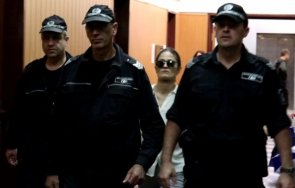 Пловдивският апелативен съд остави в ареста Антония Лукова която е