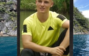 лекар вратар излизат битка 150 бона сървайвър