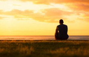 казва мълчанието