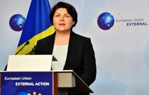 молдова затваря въздушното пространство обявява извънредно положение