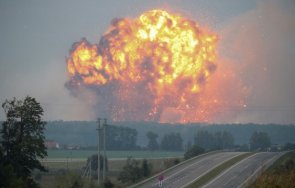 очевидци съобщават запалени летища цяла украйна видео