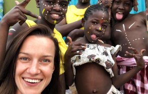 Дариа Симеонова африканчета