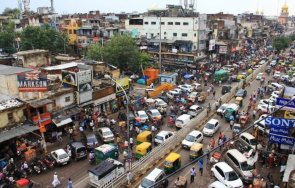 кремъл разгневи делхи твърденията държани жив щит студенти киев