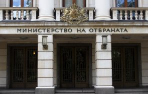 армията включи безплатен транспорт бежанците украйна