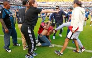 безпрецедентни санкции световния футбол заради кърваво меле мексико видео