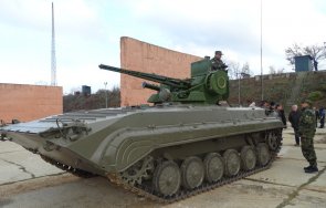 полигон ново село гърция втори ден транспортират бойни машини пехотата