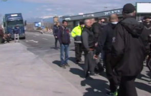 километрична опашка затапи кулата камиони чакат часове заради проверки зърно