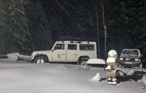 помогнаха туристи замръкнали връх руен