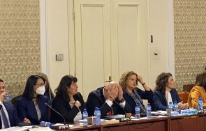 тотална излагация депутатите показаха излезли помощно училище дебата закриването спецправосъдието видео